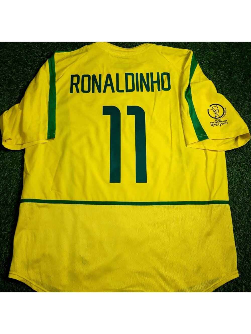 Ronaldinho Brazil 2002 WORLD CUP Soccer Jersey XL SKU# 113382